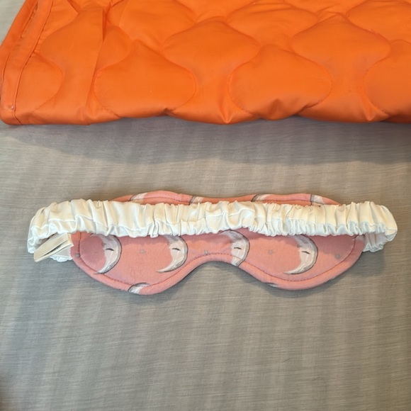 Sleep Mask - Picture 2 of 3